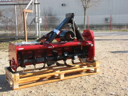 تصویر 1 از روتیواتور هیدرولیک 48 تیغه با حرکت یکنواخت برای خاک یکدست